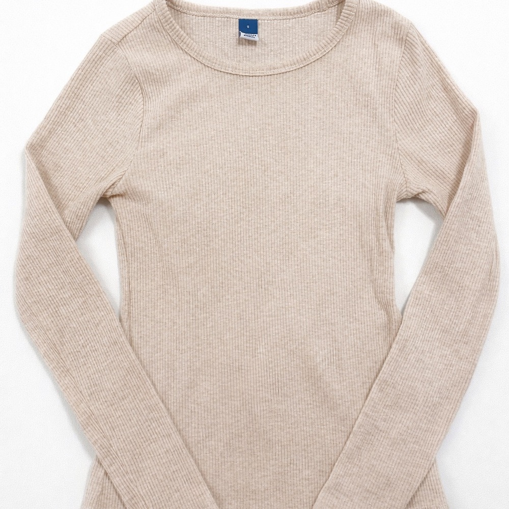 Old Navy Cream Ribbed Knit Top
